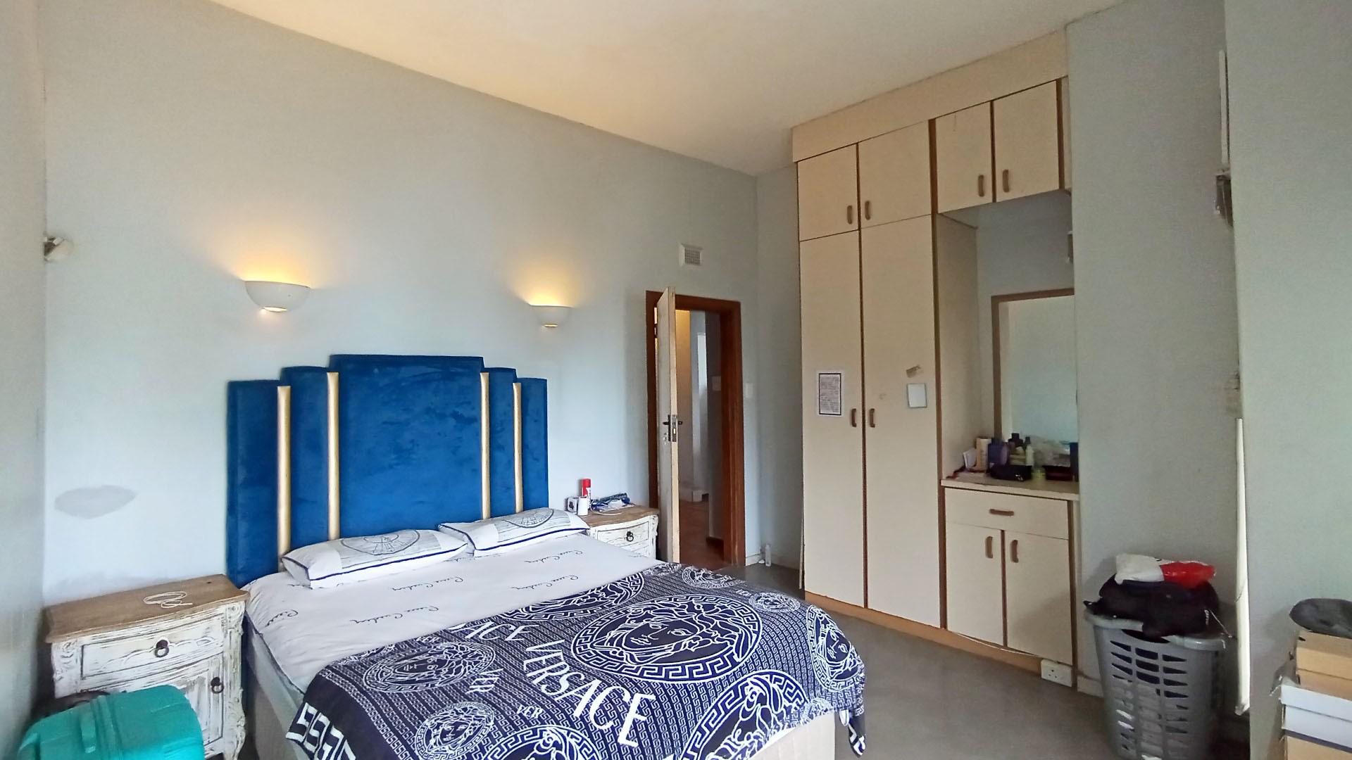 Bed Room 3 - 15 square meters of property in Bluff