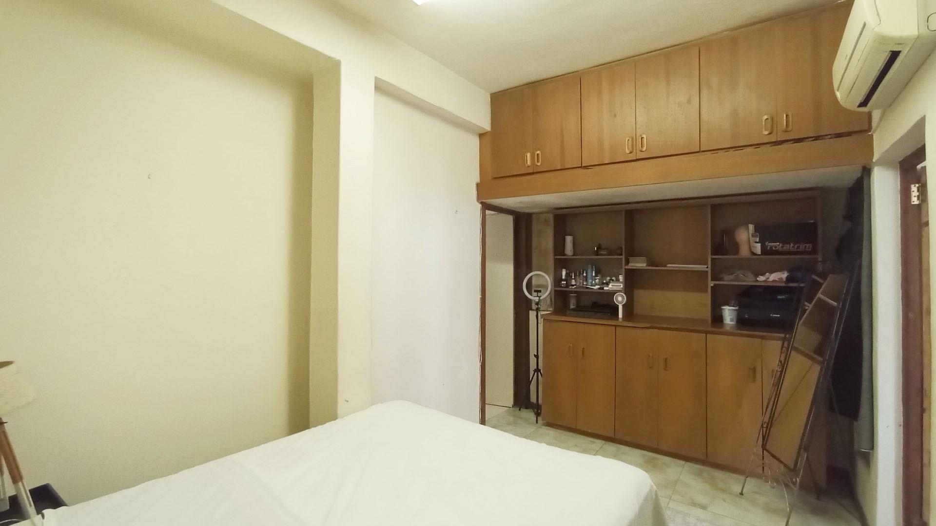 Bed Room 5+ - 13 square meters of property in Bluff