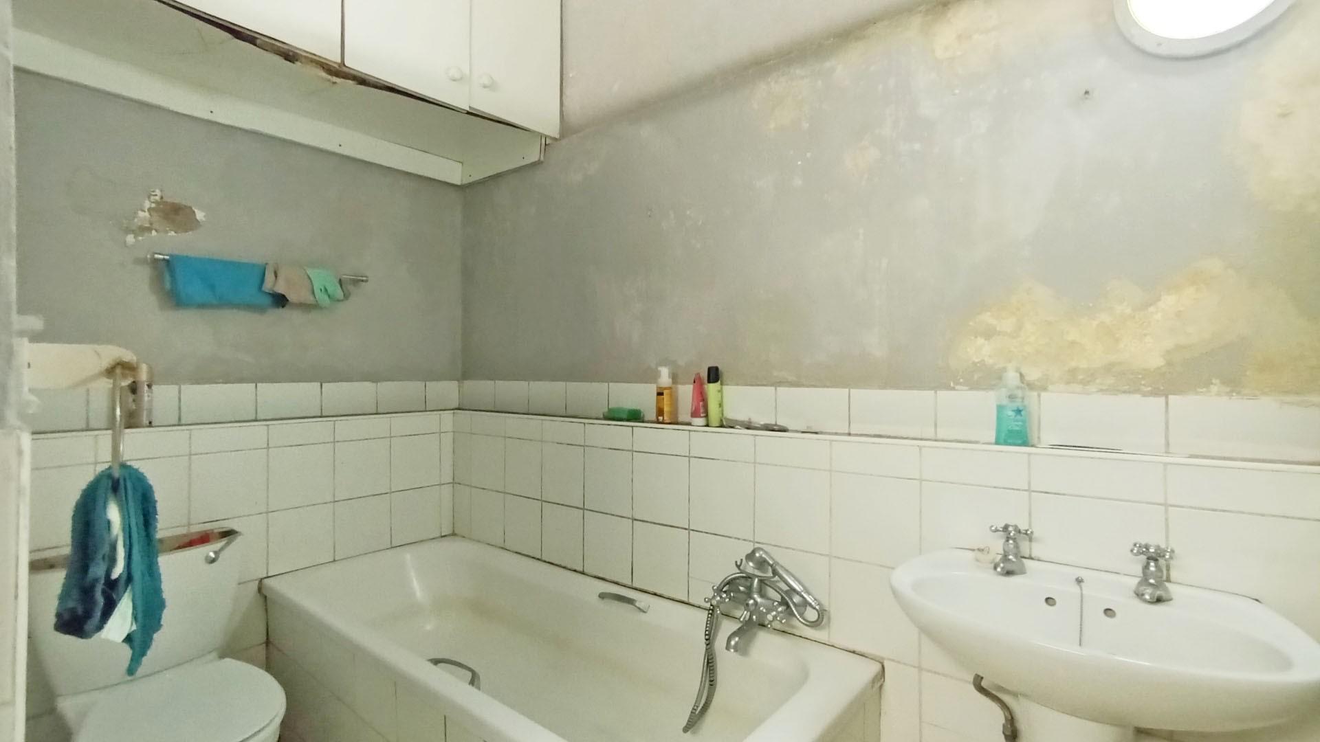 Bathroom 3+ - 19 square meters of property in Bluff