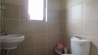 Guest Toilet - 3 square meters of property in Witkoppen