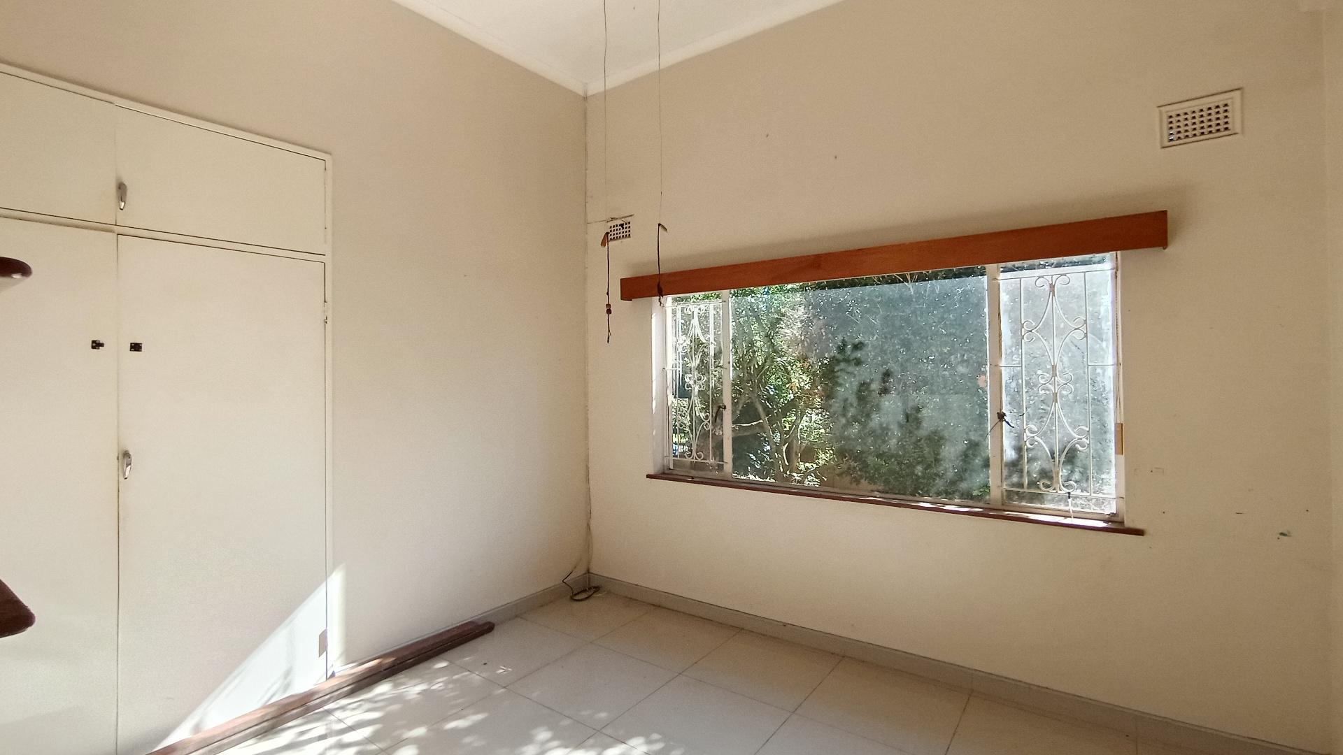 Bed Room 2 - 15 square meters of property in Blackridge