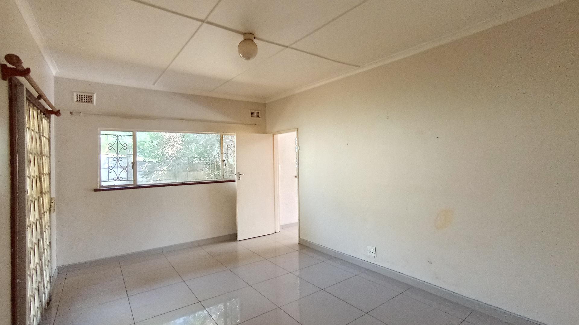 Dining Room - 20 square meters of property in Blackridge