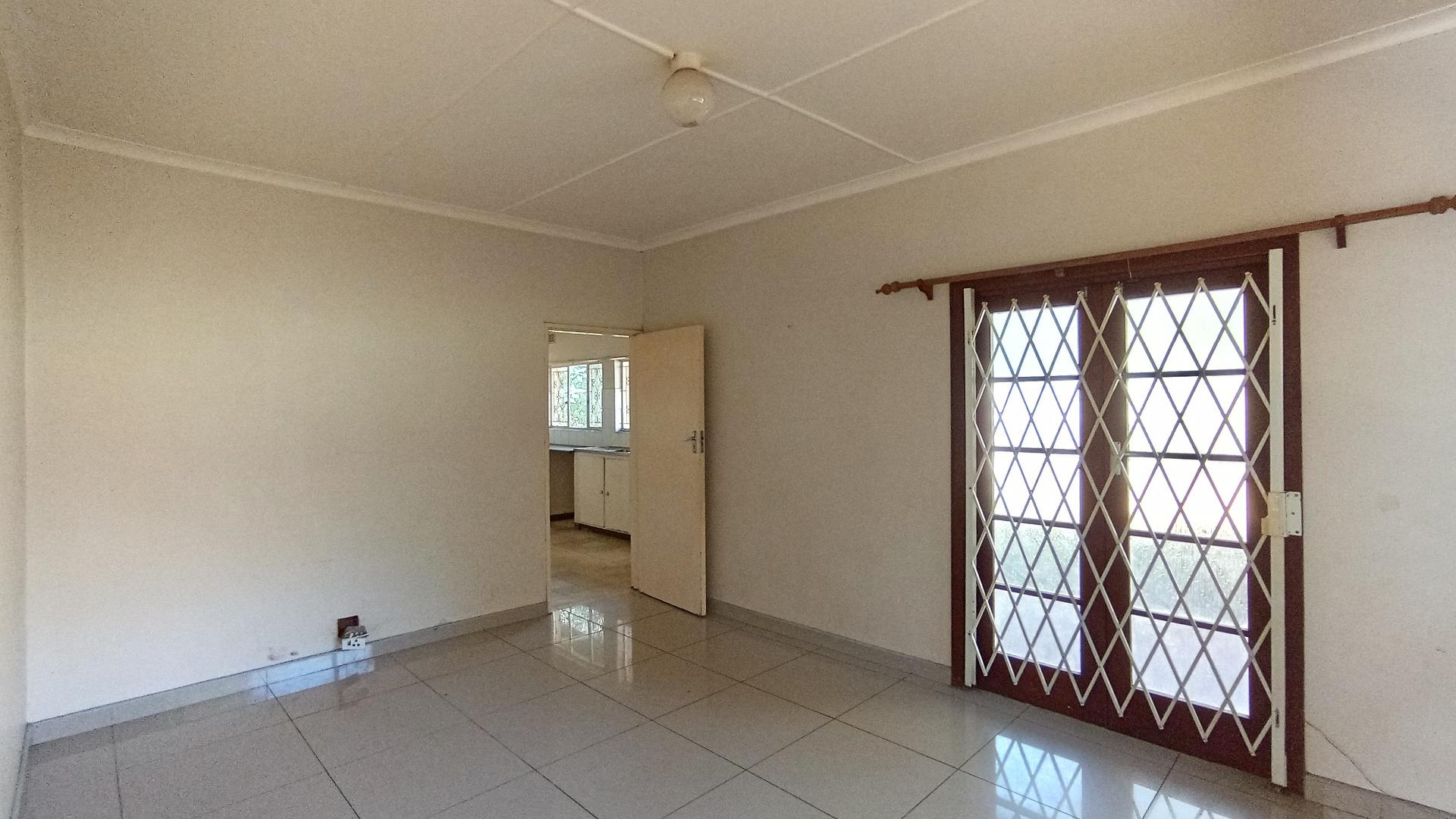 Dining Room - 20 square meters of property in Blackridge