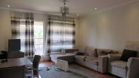 Lounges - 21 square meters of property in Oakdene