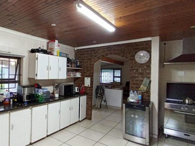 3 Bedroom House for Sale For Sale in Waterfall - MR673646