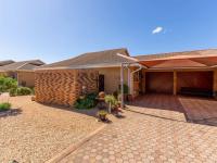 3 Bedroom 2 Bathroom Simplex for Sale for sale in Hartenbos