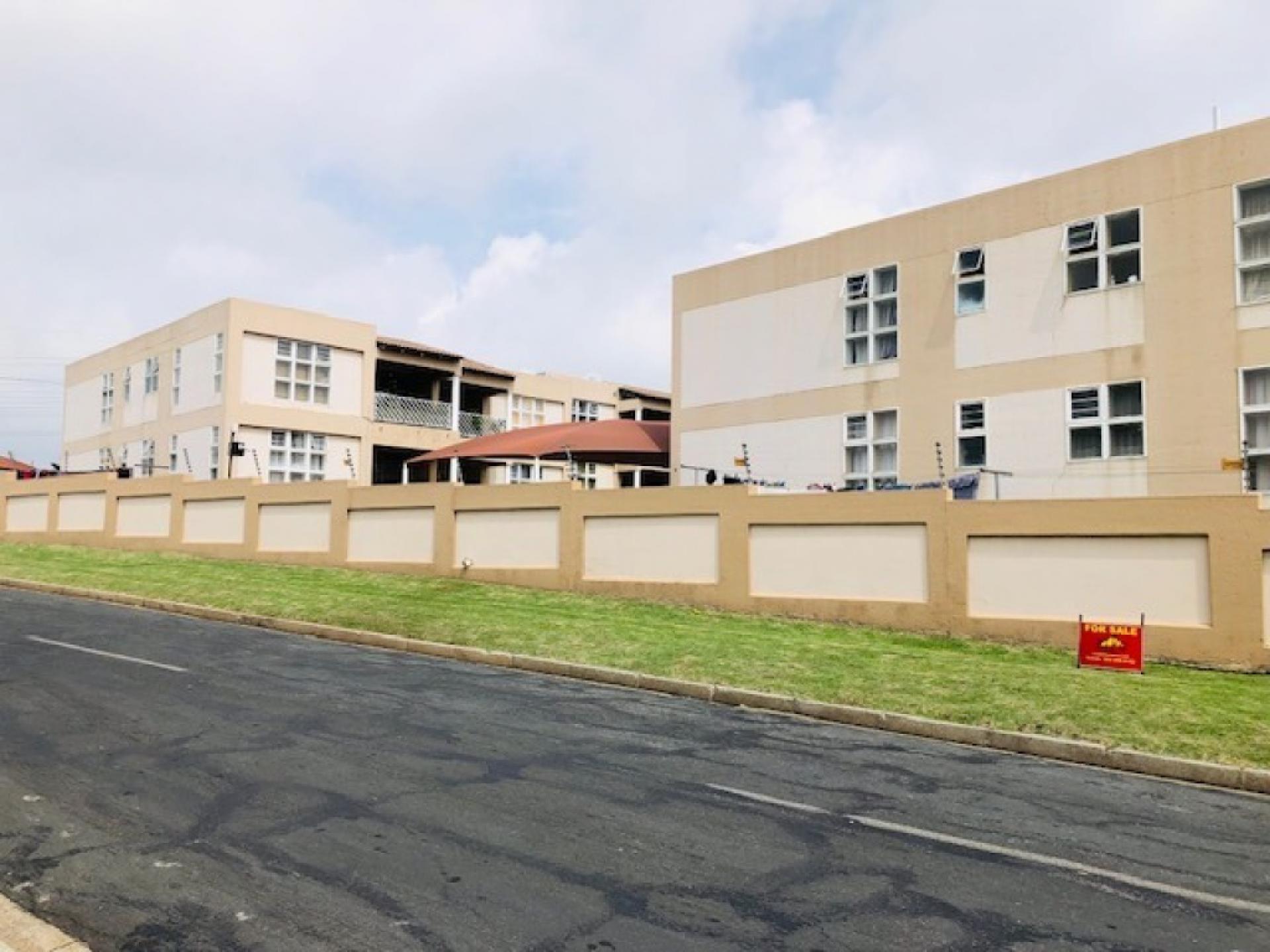  of property in Mondeor