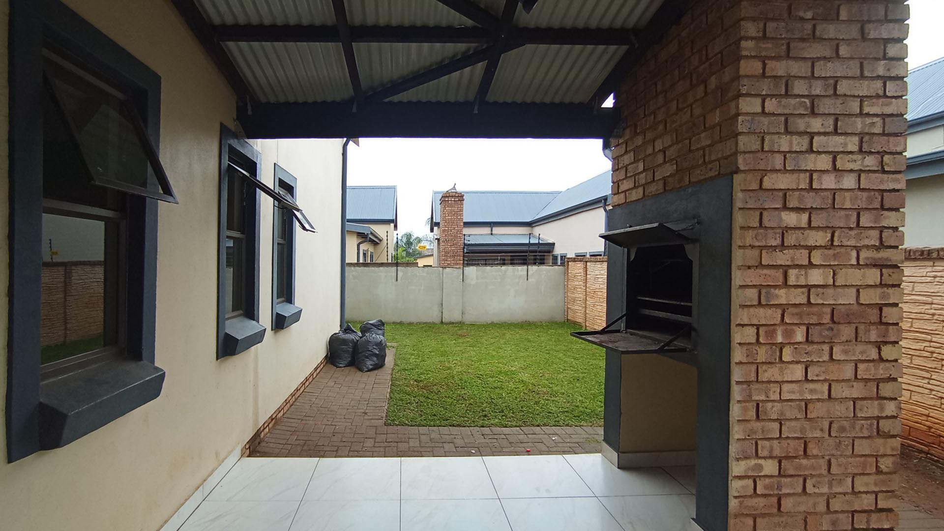 Patio - 13 square meters of property in Montana