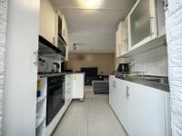 Kitchen of property in Rocklands