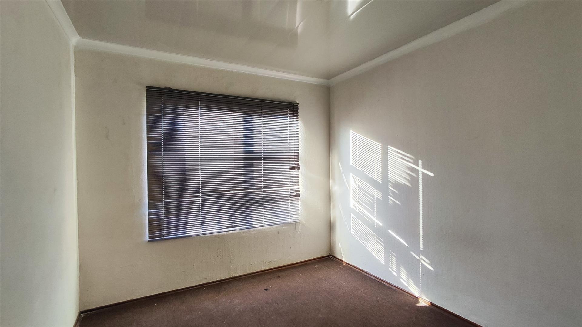 Bed Room 2 of property in Terenure