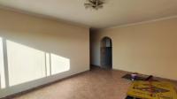 Lounges - 20 square meters of property in Terenure