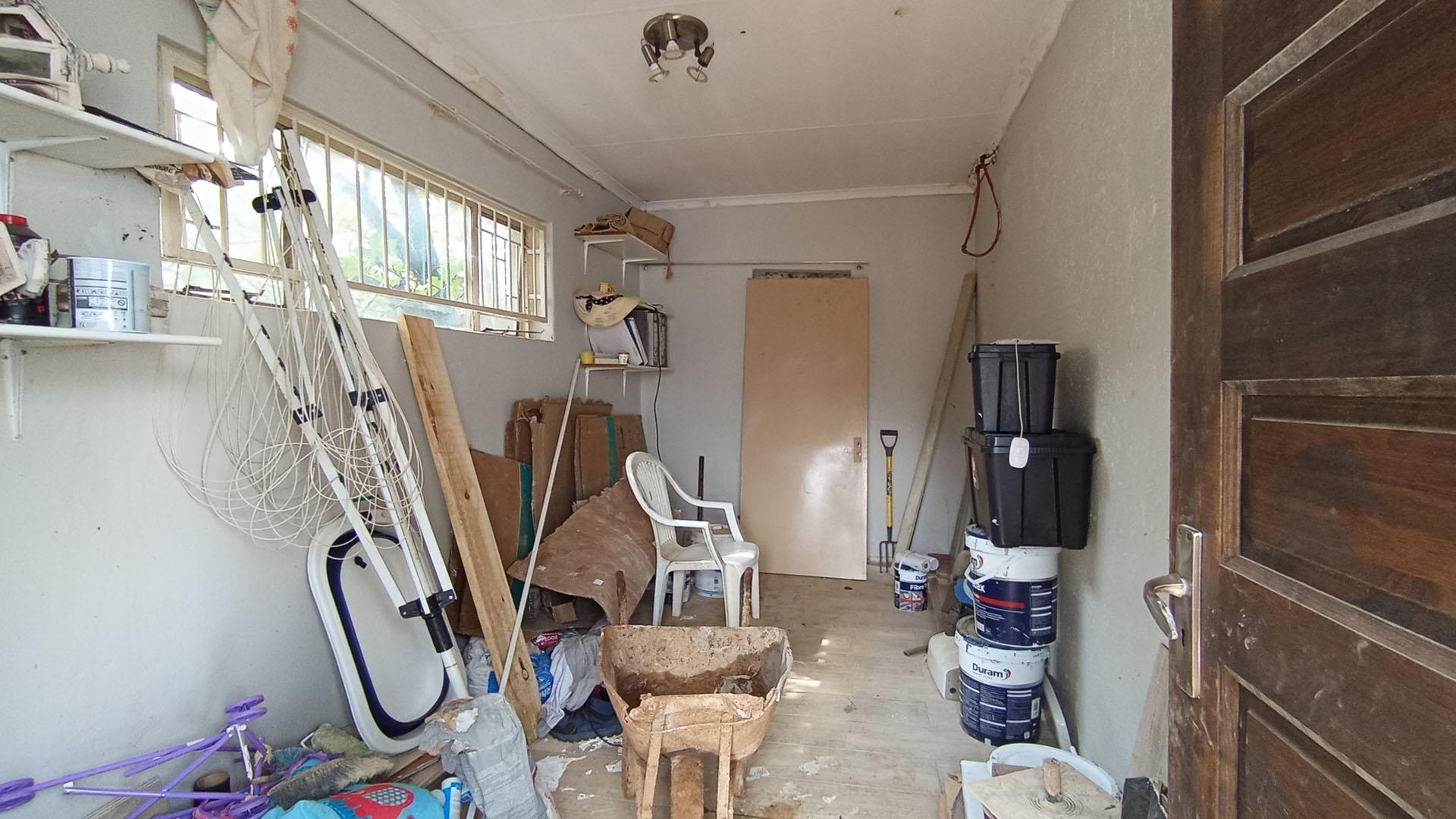 Store Room of property in Faerie Glen