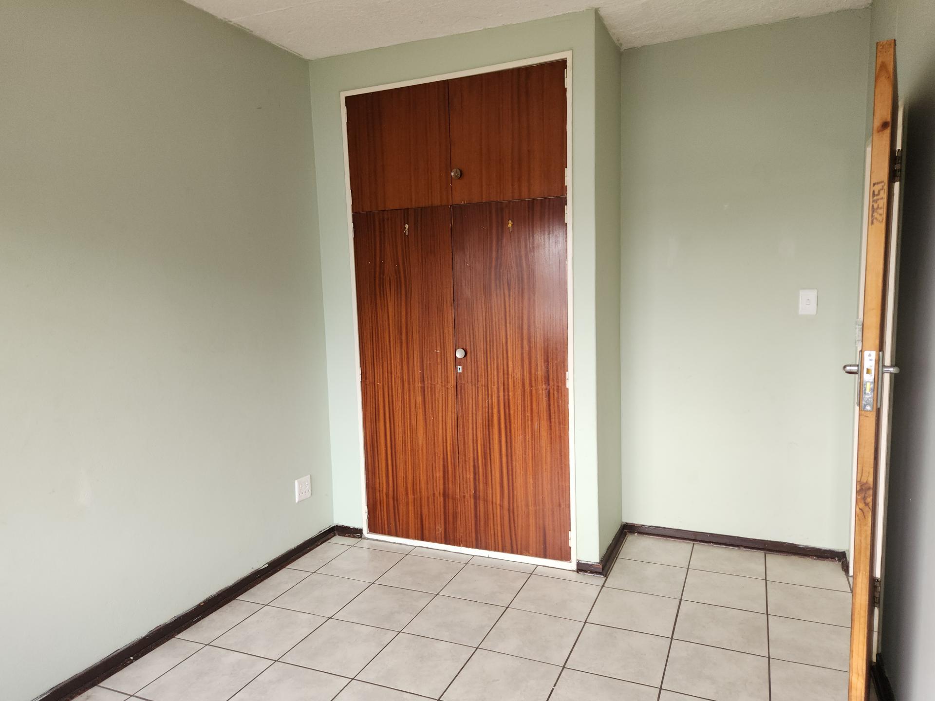  of property in Cruywagenpark