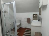  of property in Kloof 