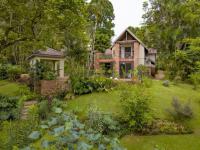  of property in Kloof 