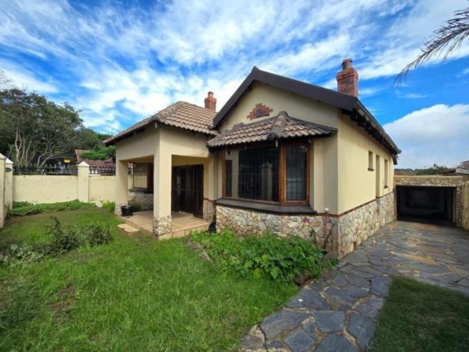 3 Bedroom House for Sale For Sale in Rosettenville - MR673858