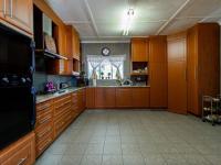  of property in Linmeyer