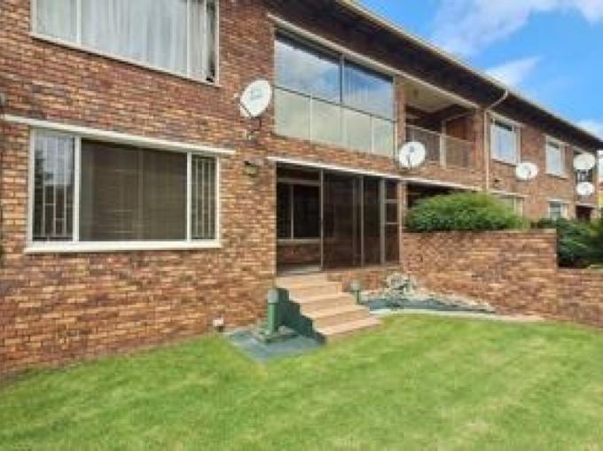 2 Bedroom Simplex for Sale For Sale in New Redruth - MR673862