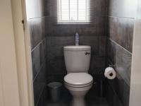  of property in Suideroord