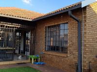  of property in Theresapark
