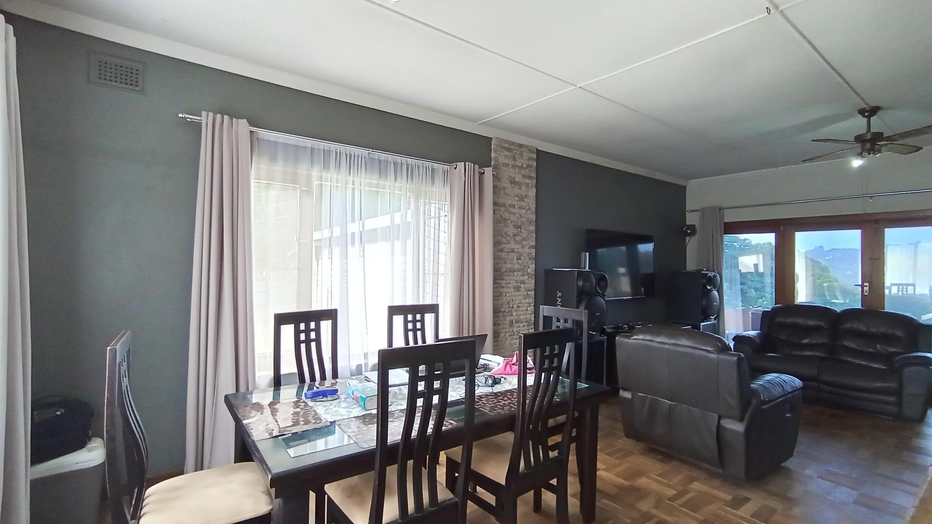 Dining Room - 12 square meters of property in Greenwood Park