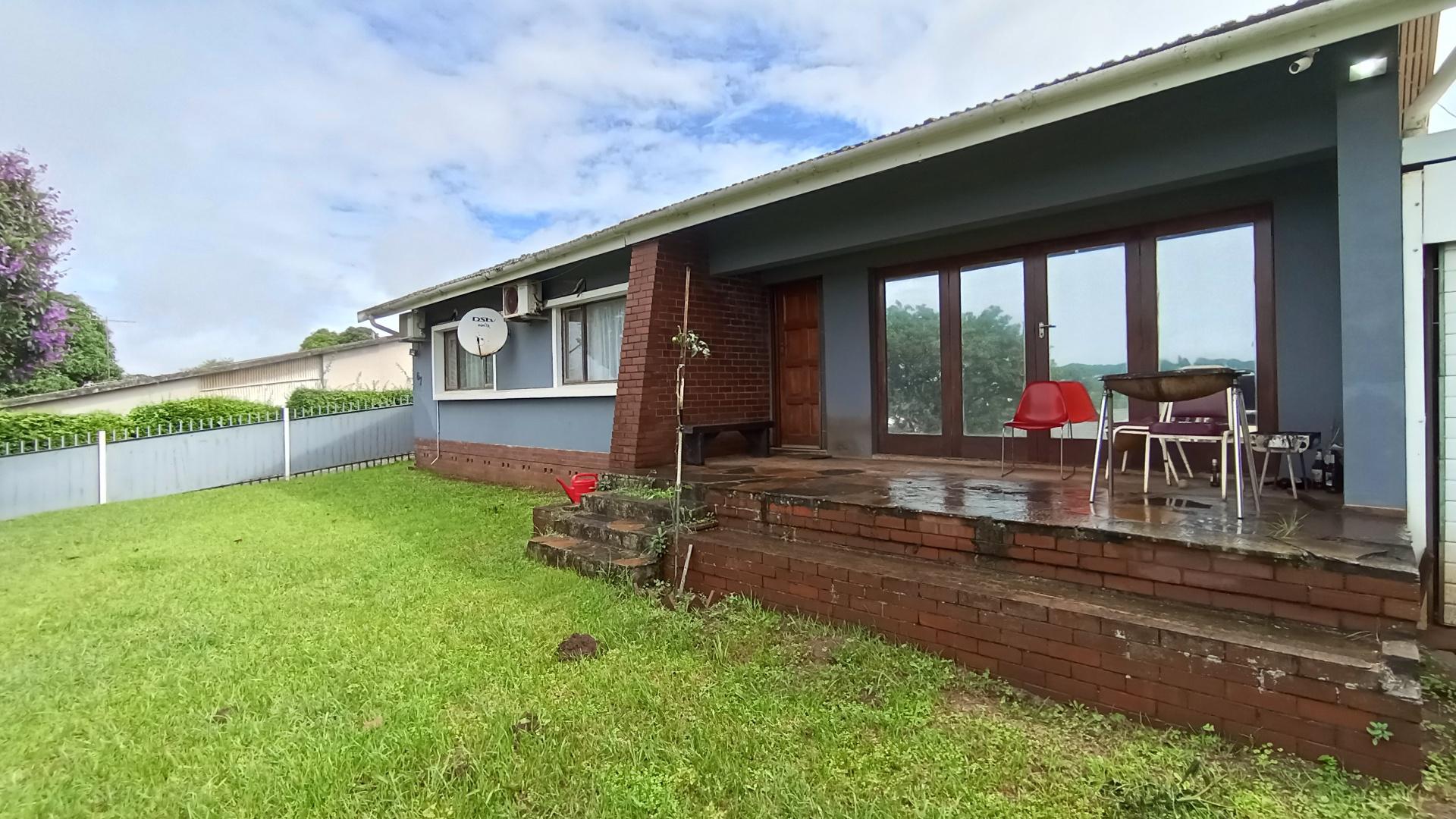 Front View of property in Greenwood Park