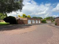  of property in Brackenhurst