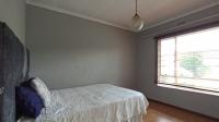 Bed Room 1 - 13 square meters of property in Simmerfield