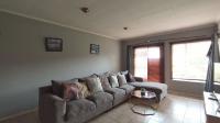 Lounges - 34 square meters of property in Simmerfield