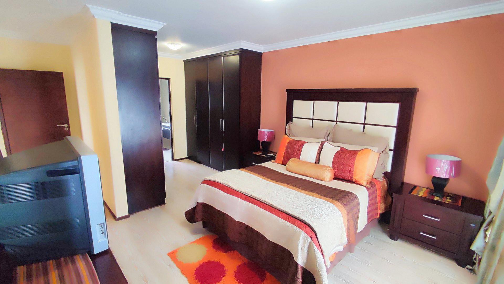  of property in Monavoni