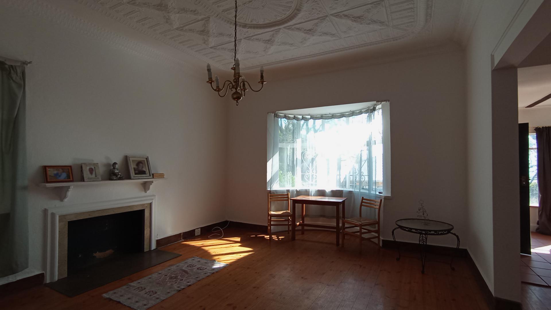 Lounges - 24 square meters of property in Kensington - JHB