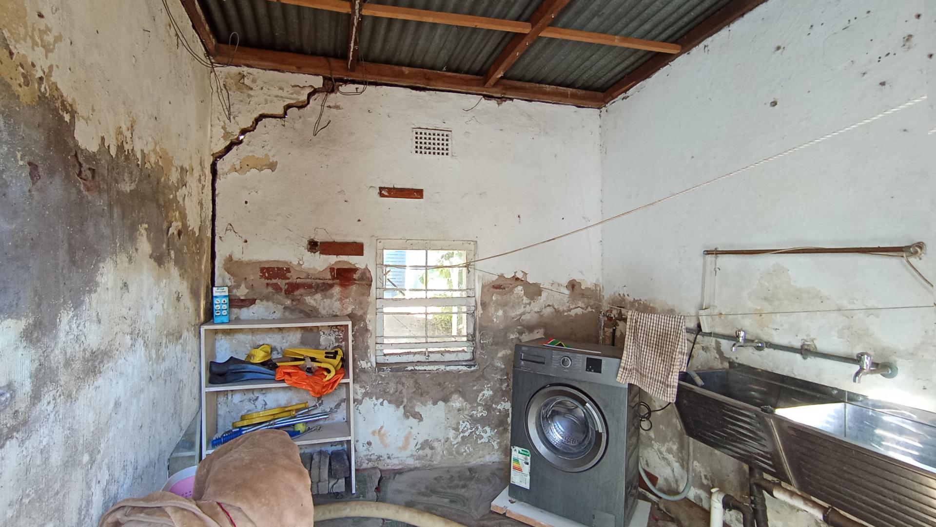 Spaces - 31 square meters of property in Kensington - JHB