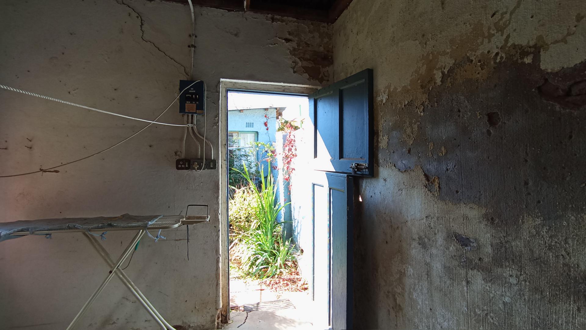 Spaces - 31 square meters of property in Kensington - JHB