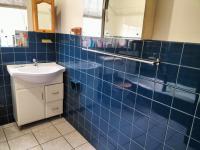 Bathroom 2 of property in Kensington - JHB