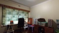 Bed Room 2 - 11 square meters of property in Kensington - JHB