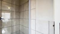 Main Bathroom of property in Alliance
