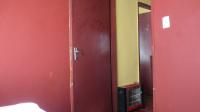 Bed Room 1 - 7 square meters of property in Protea Glen