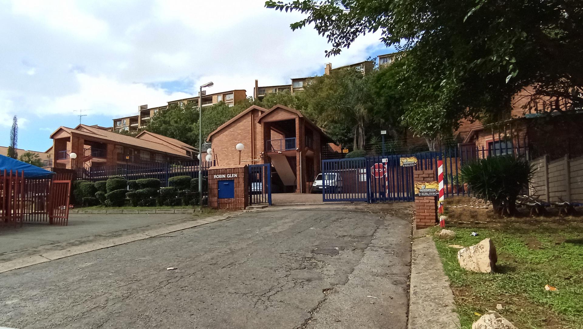 Front View of property in Windsor