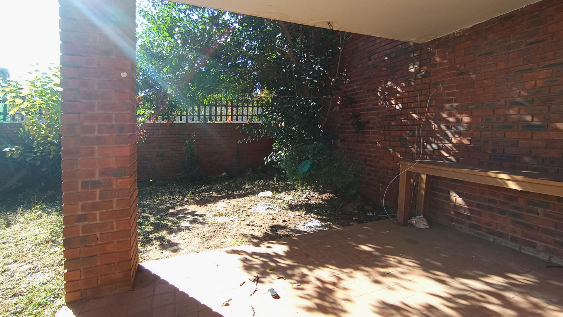 Patio - 13 square meters of property in Windsor