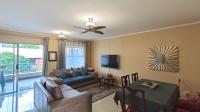 Lounges - 31 square meters of property in Umhlanga Rocks