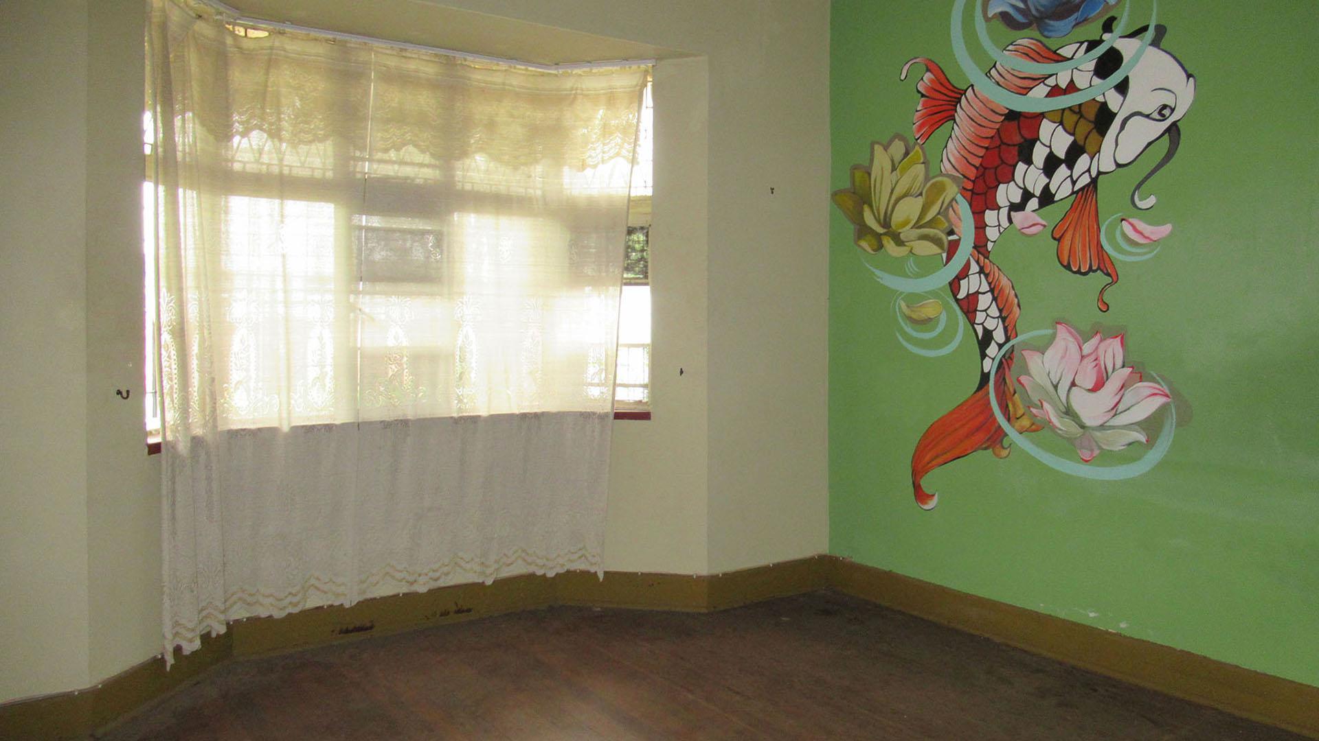 Bed Room 1 - 17 square meters of property in Townsview