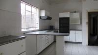 Kitchen - 21 square meters of property in Townsview