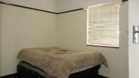 Bed Room 3 - 11 square meters of property in Townsview