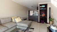 Lounges - 17 square meters of property in Noordwyk