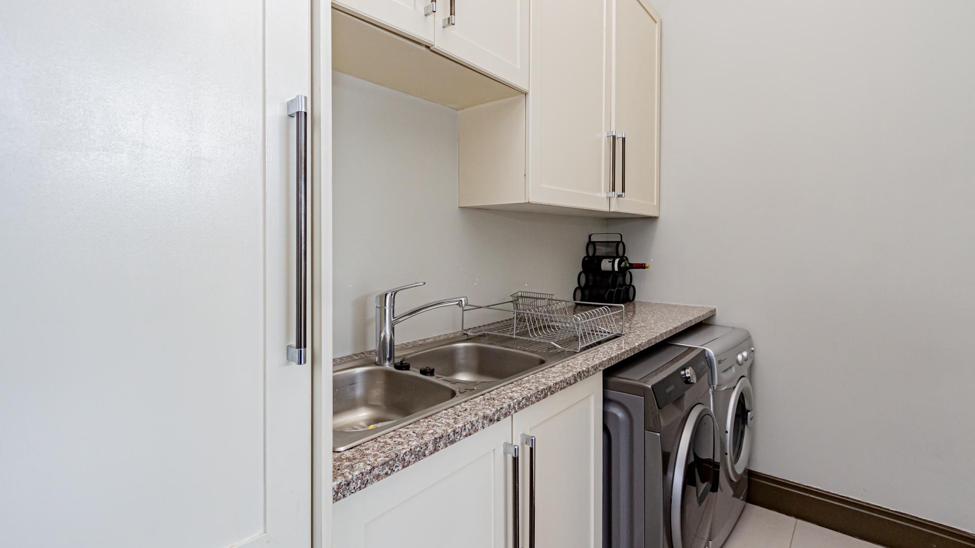 Kitchen of property in Copperleaf Golf and Country Estate