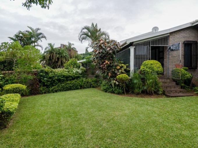 3 Bedroom Simplex for Sale For Sale in Amanzimtoti  - MR674031