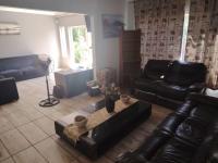  of property in Theresapark