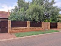  of property in Spruitview