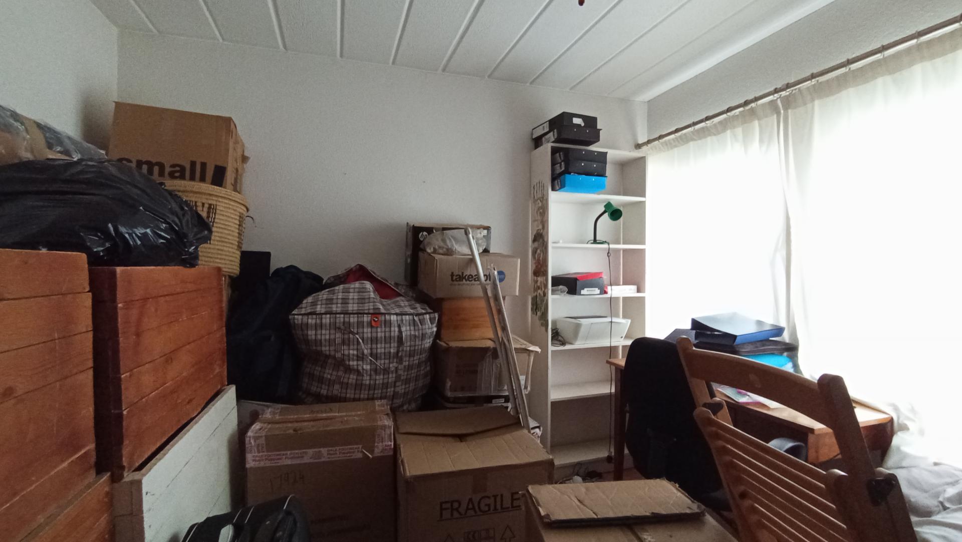 Bed Room 1 - 15 square meters of property in Melville