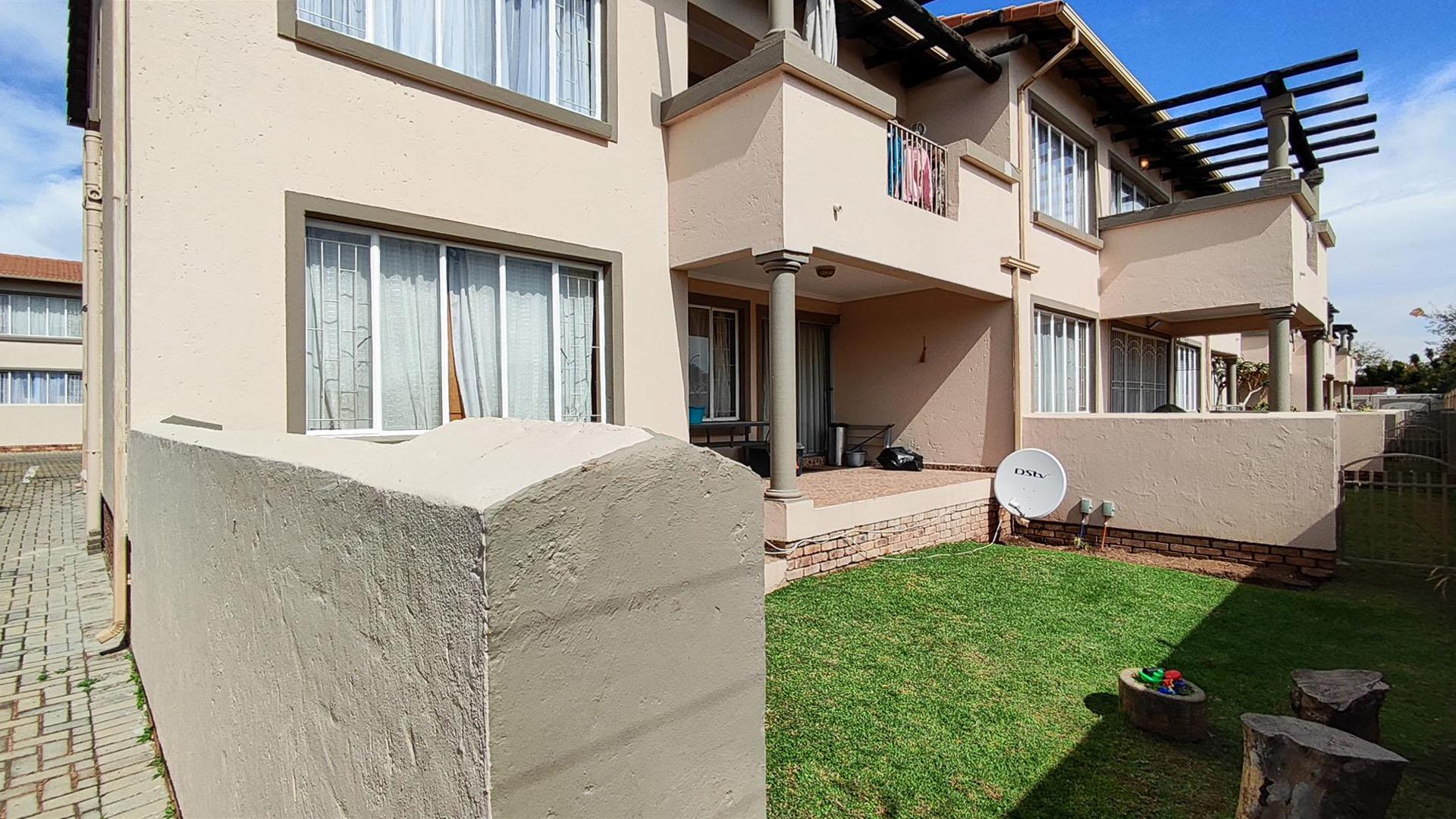 Front View of property in Dalpark